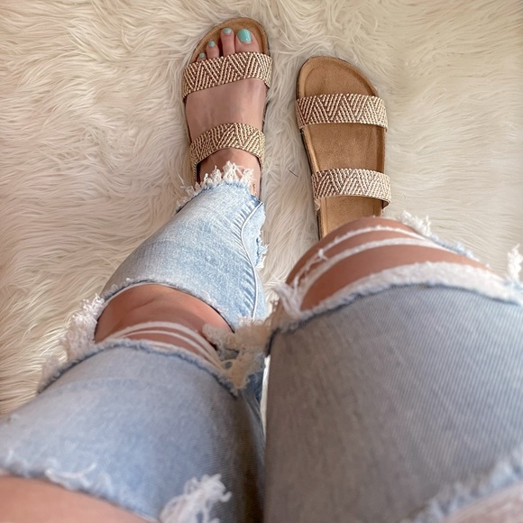 Beige Aztec Tribal Woven Banded Footbed Sandals - Picture 2 of 16